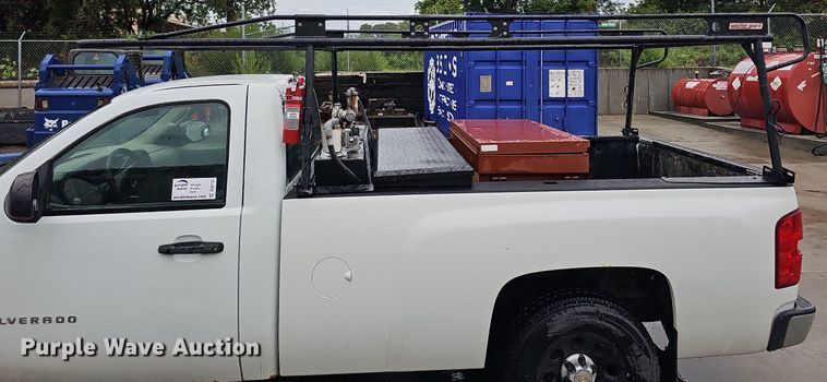 image for item DQ0133 2013 Chevrolet Silverado 1500  pickup truck