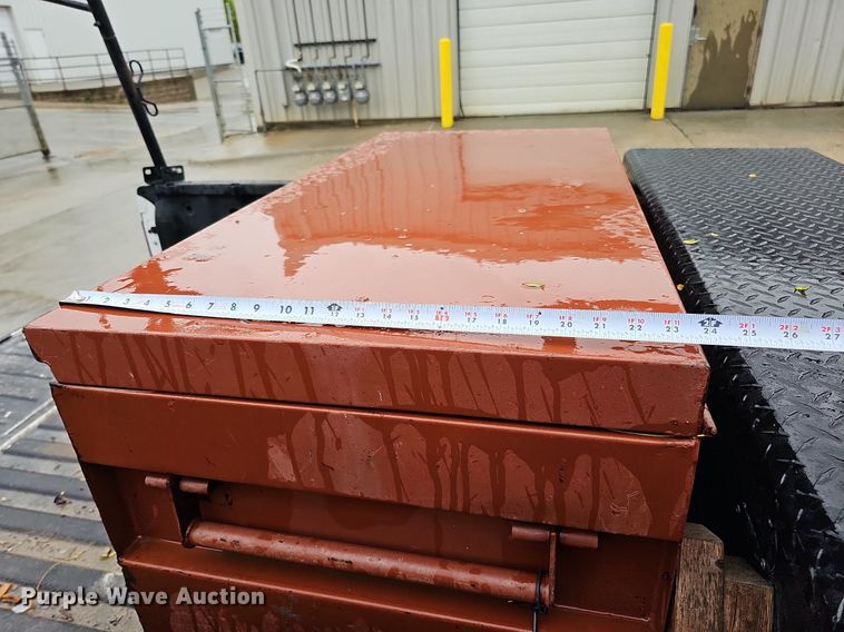 image for item DQ0133 2013 Chevrolet Silverado 1500  pickup truck