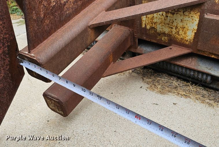 image for item DQ0207 132" W snow plow