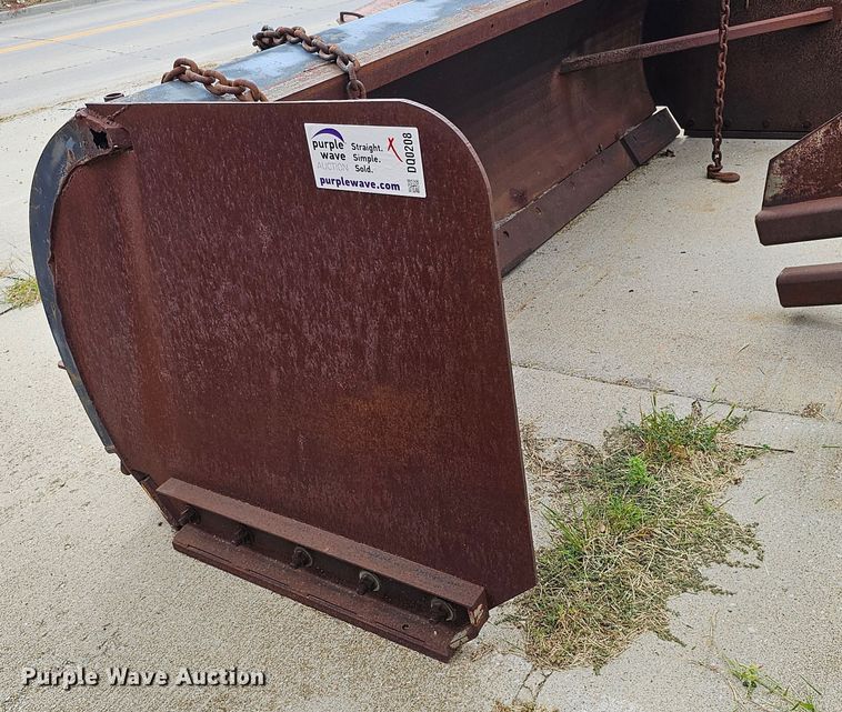 image for item DQ0208 132" W snow plow