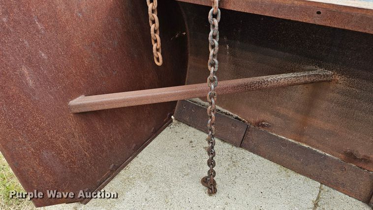 image for item DQ0208 132" W snow plow