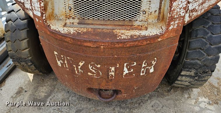 image for item DQ0209 Hyster 30  forklift