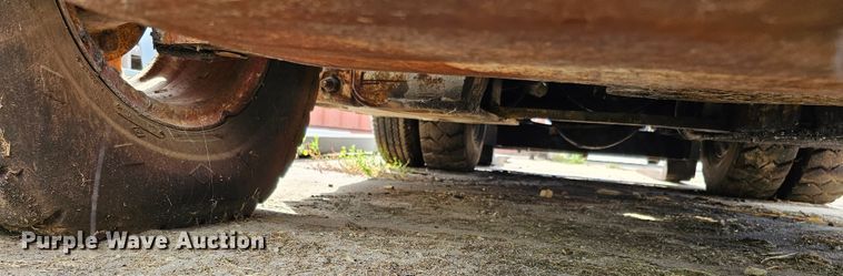 image for item DQ0209 Hyster 30  forklift