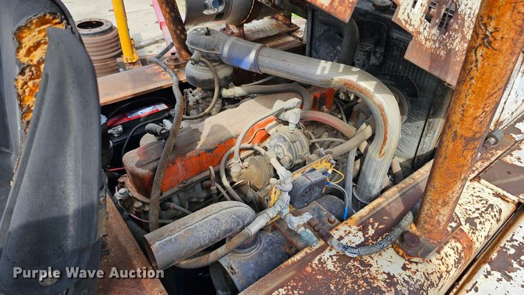 image for item DQ0209 Hyster 30  forklift