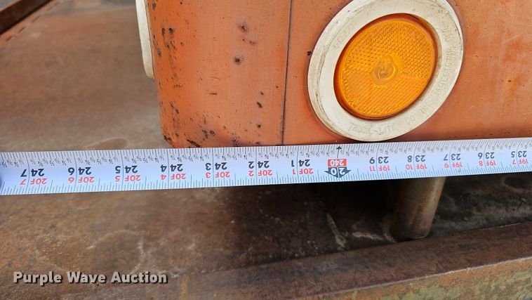 image for item DQ0211 Knapheide grain bed