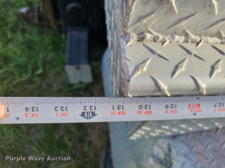 image for item DQ0252 2014 JD Welding & Sandblasting LLC  mobile home toter bed