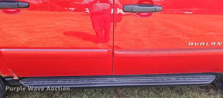 image for item DQ0313 2007 Chevrolet Avalanche LTZ  Crew Cab pickup truck