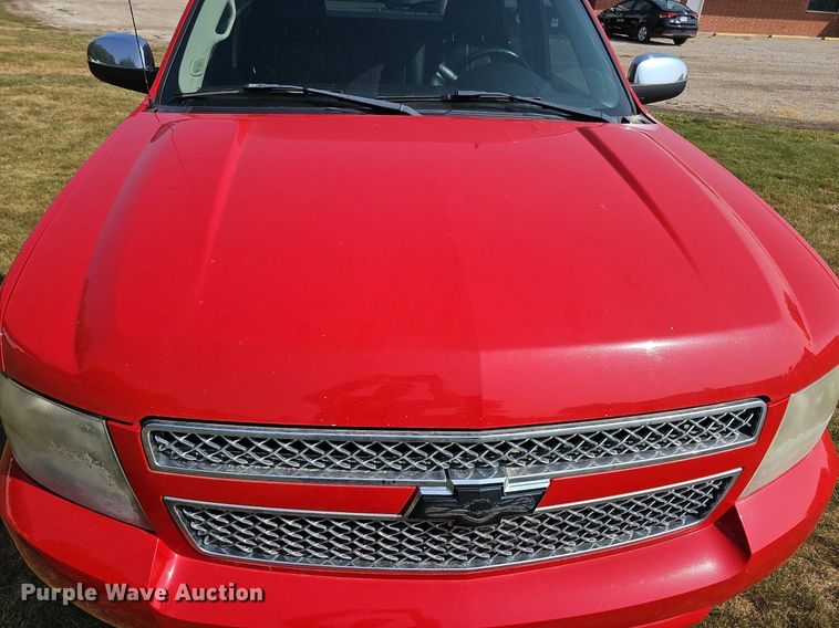 image for item DQ0313 2007 Chevrolet Avalanche LTZ  Crew Cab pickup truck