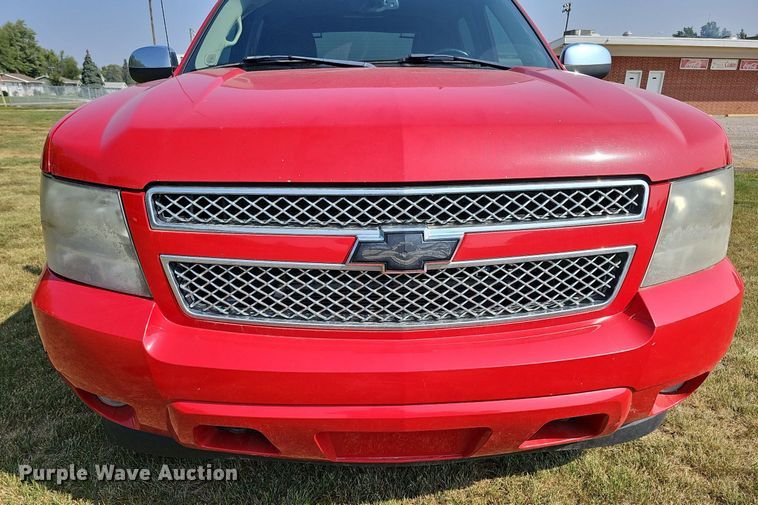 image for item DQ0313 2007 Chevrolet Avalanche LTZ  Crew Cab pickup truck