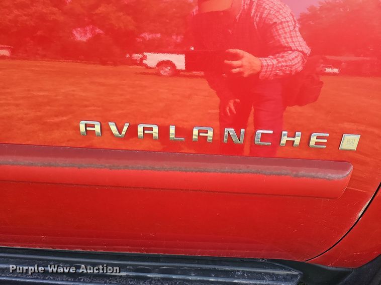 image for item DQ0313 2007 Chevrolet Avalanche LTZ  Crew Cab pickup truck