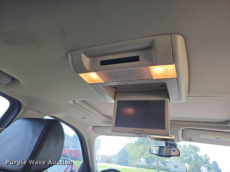 image for item DQ0313 2007 Chevrolet Avalanche LTZ  Crew Cab pickup truck