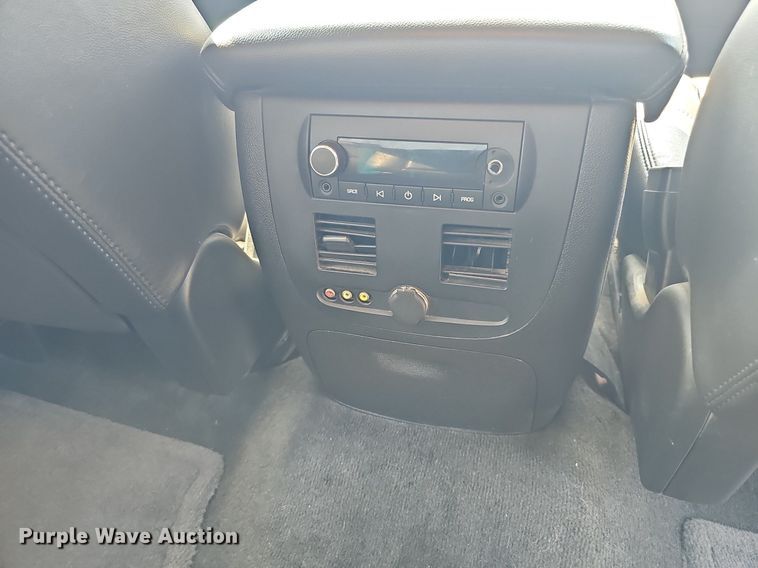 image for item DQ0313 2007 Chevrolet Avalanche LTZ  Crew Cab pickup truck