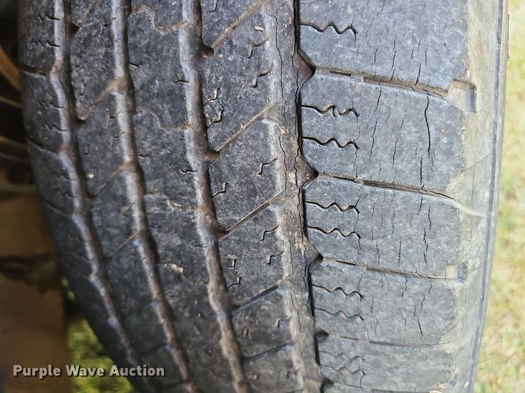 image for item DQ0313 2007 Chevrolet Avalanche LTZ  Crew Cab pickup truck