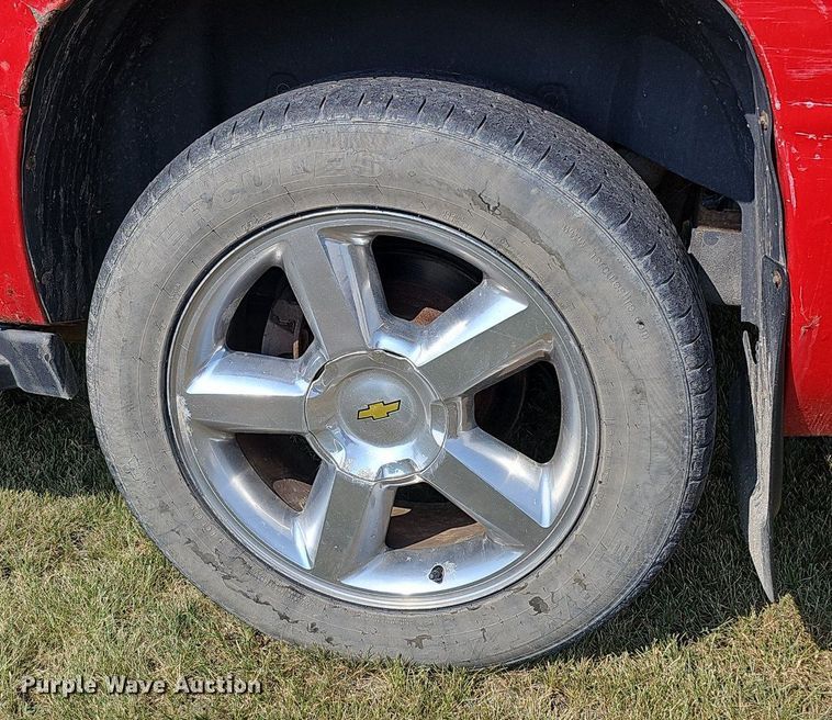 image for item DQ0313 2007 Chevrolet Avalanche LTZ  Crew Cab pickup truck