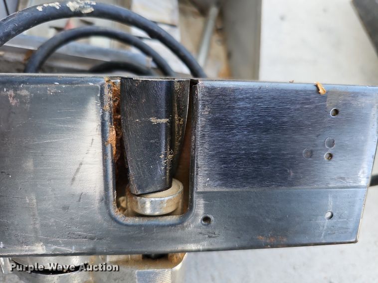 image for item DQ0325 Tools