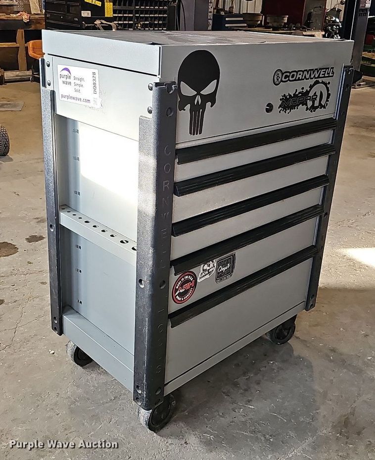 image for item DQ0328 Cornwell  toolbox