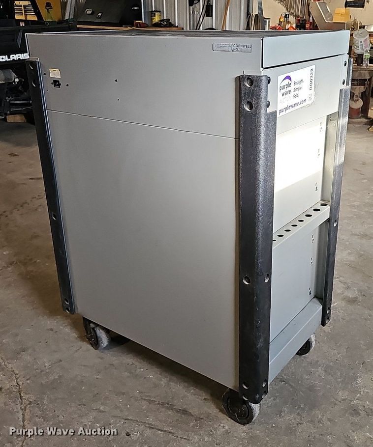 image for item DQ0328 Cornwell  toolbox