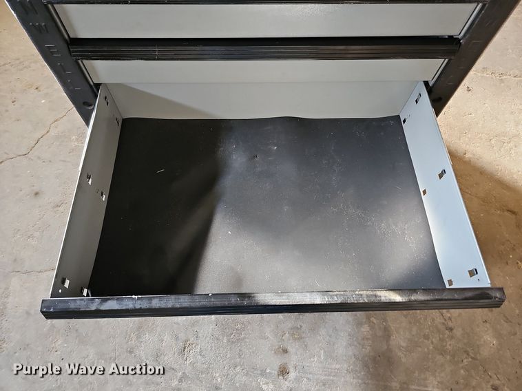 image for item DQ0328 Cornwell  toolbox