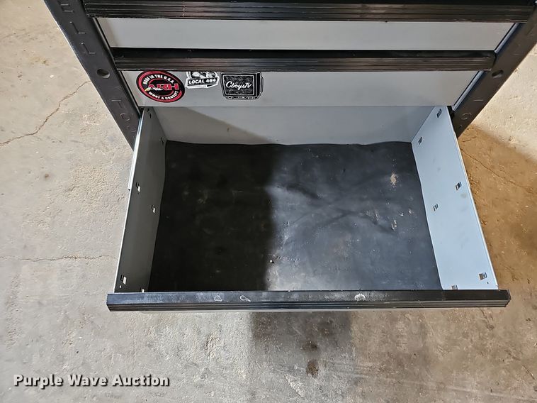 image for item DQ0328 Cornwell  toolbox