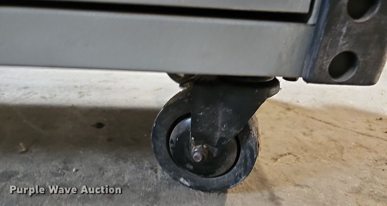 image for item DQ0328 Cornwell  toolbox