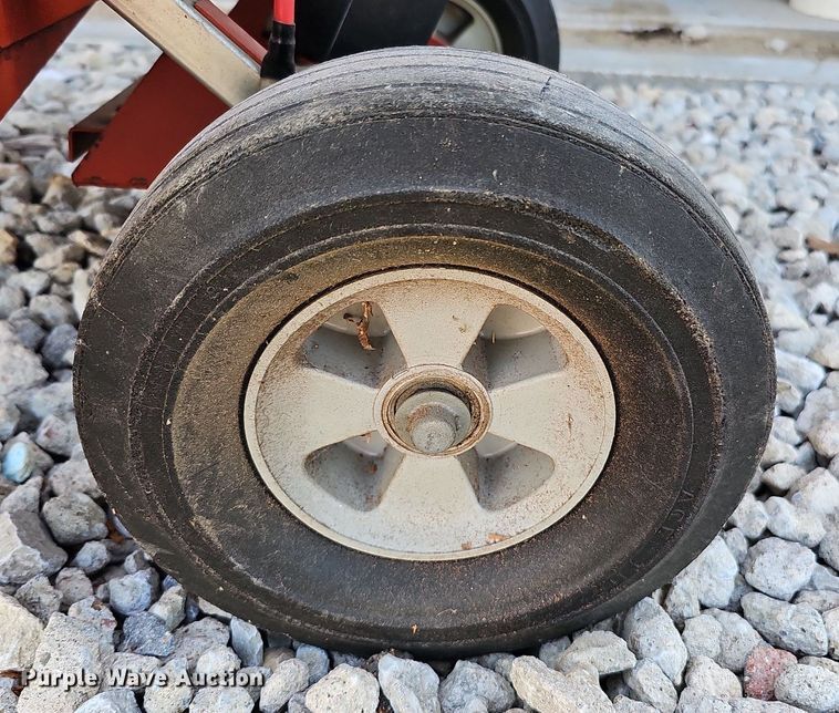 image for item DQ0329 Troy-Bilt 15016  wood chipper