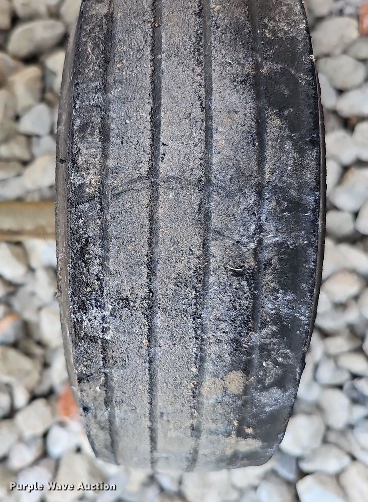 image for item DQ0329 Troy-Bilt 15016  wood chipper