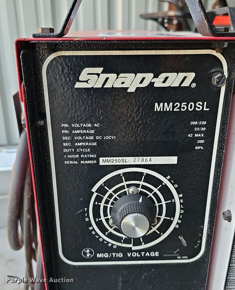 image for item DQ0330 Snap-on MM250SL  welder