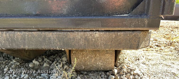 image for item DQ0928 Roll-off dumpster