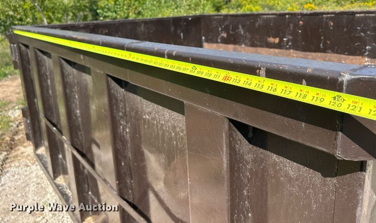 image for item DQ0928 Roll-off dumpster