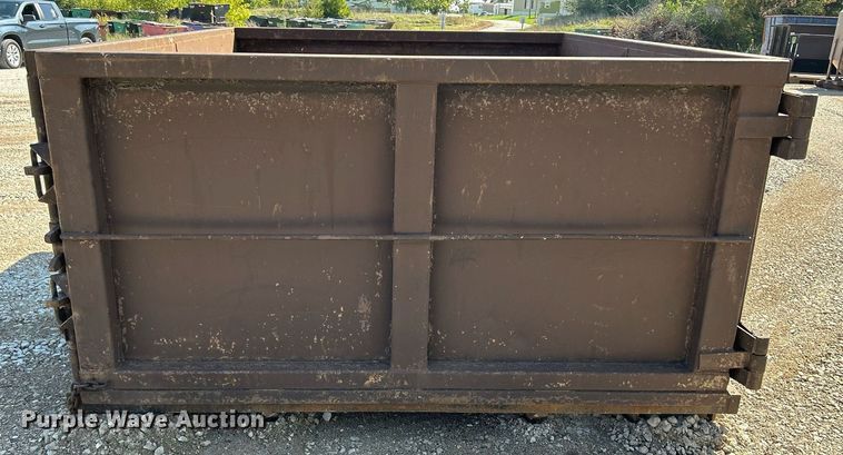image for item DQ0929 Roll-off dumpster