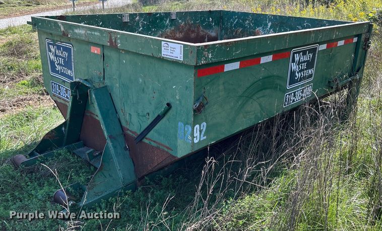 image for item DQ0930 Roll-off dumpster