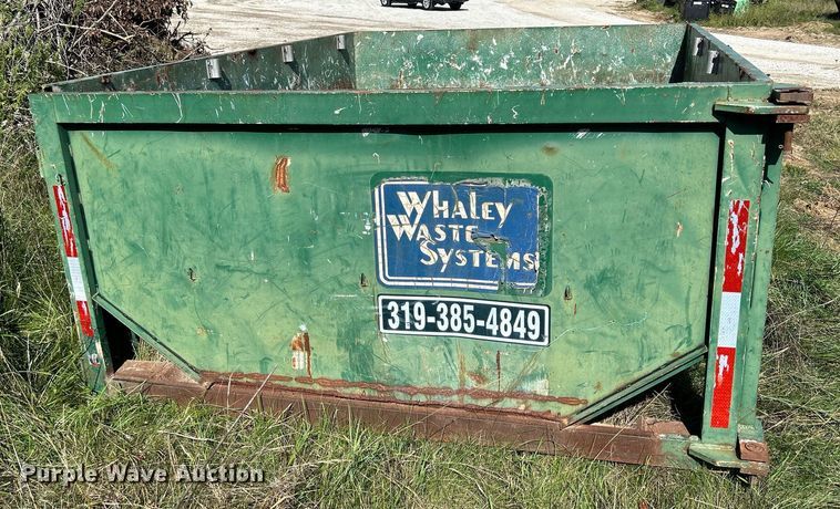 image for item DQ0930 Roll-off dumpster