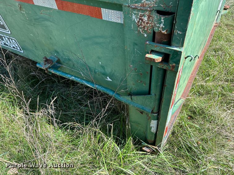 image for item DQ0930 Roll-off dumpster