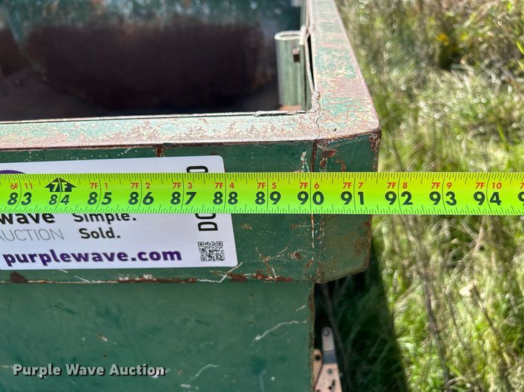 image for item DQ0930 Roll-off dumpster