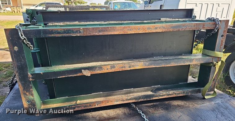 image for item DQ1092 2006 Intertek V630CC  cardboard baler