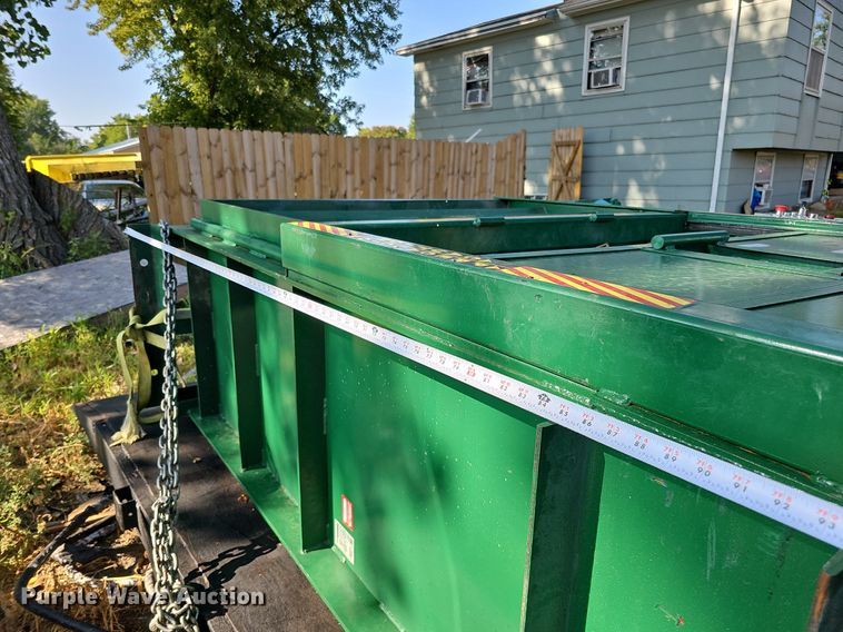 image for item DQ1092 2006 Intertek V630CC  cardboard baler