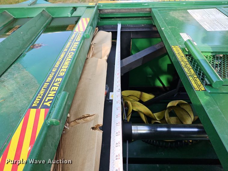 image for item DQ1092 2006 Intertek V630CC  cardboard baler