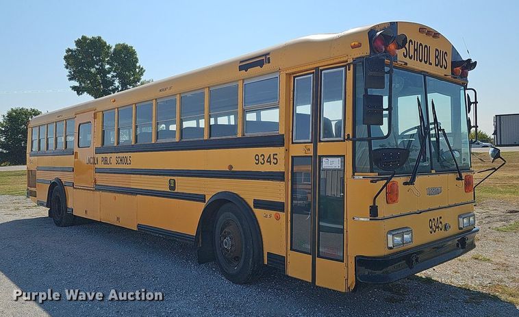 image for item DQ1093 1993 Thomas Built Saf-T-Liner  school bus