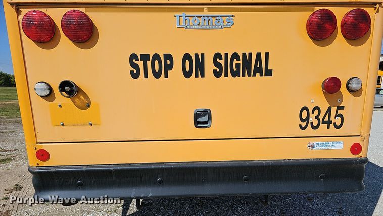 image for item DQ1093 1993 Thomas Built Saf-T-Liner  school bus