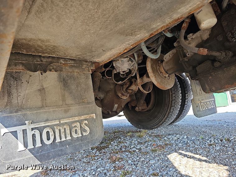 image for item DQ1093 1993 Thomas Built Saf-T-Liner  school bus