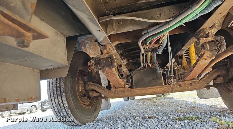 image for item DQ1093 1993 Thomas Built Saf-T-Liner  school bus