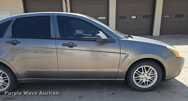 image for item DQ1094 2009  Ford Focus SE