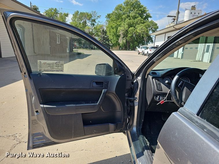 image for item DQ1094 2009  Ford Focus SE