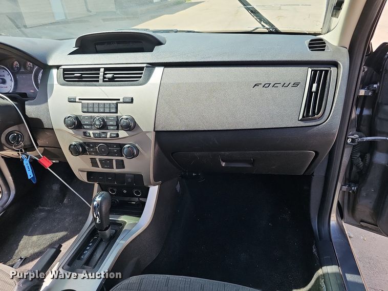 image for item DQ1094 2009  Ford Focus SE