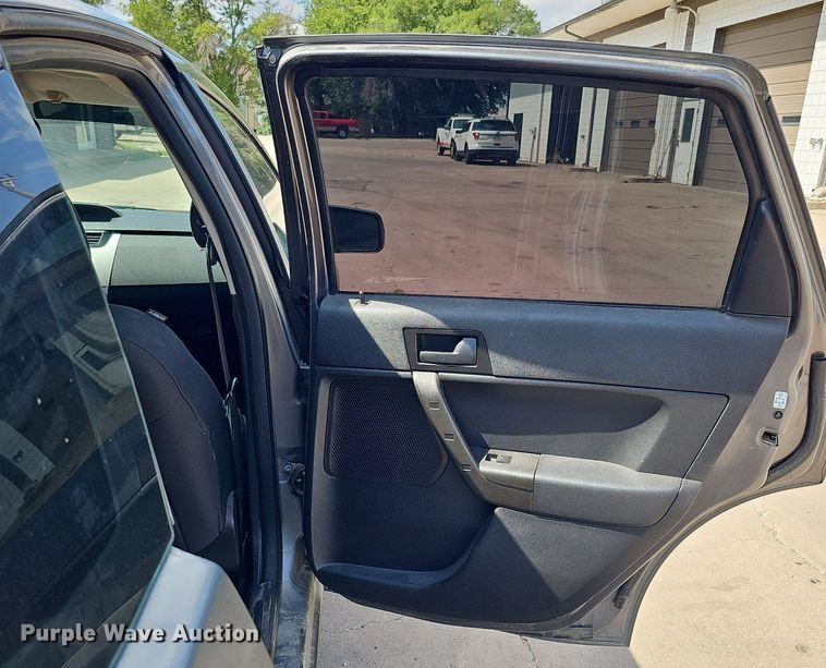 image for item DQ1094 2009  Ford Focus SE