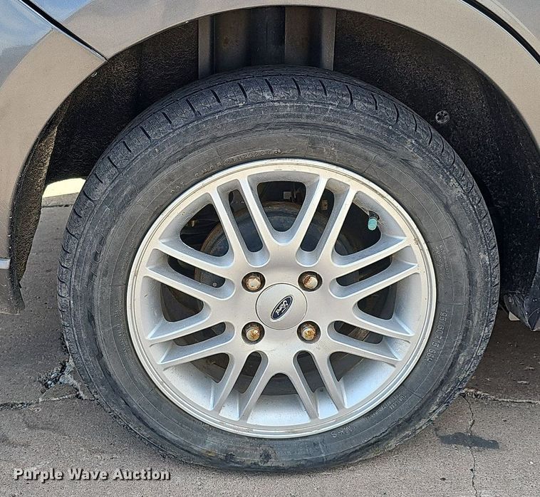 image for item DQ1094 2009  Ford Focus SE