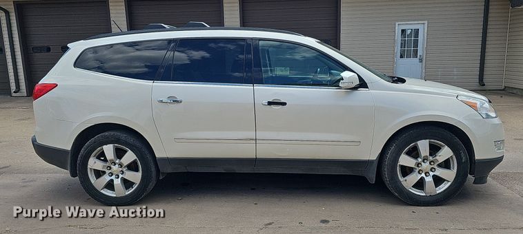 image for item DQ1095 2012 Chevrolet Traverse LTZ  SUV