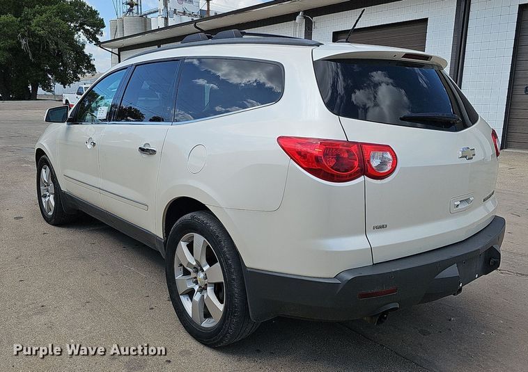 image for item DQ1095 2012 Chevrolet Traverse LTZ  SUV