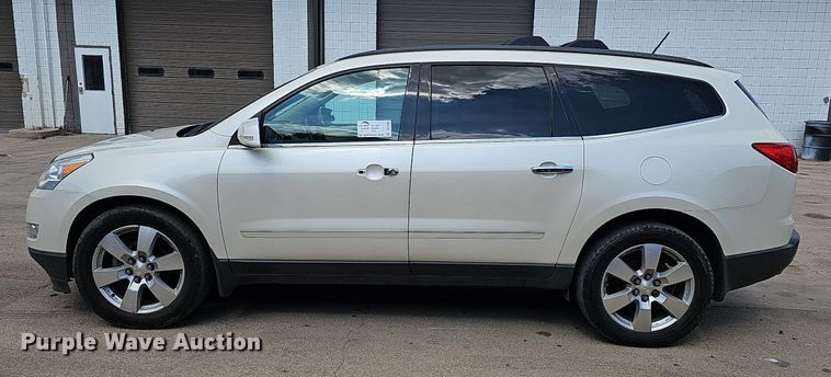 image for item DQ1095 2012 Chevrolet Traverse LTZ  SUV