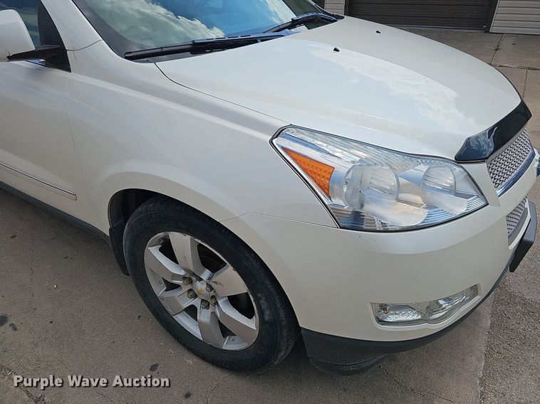 image for item DQ1095 2012 Chevrolet Traverse LTZ  SUV